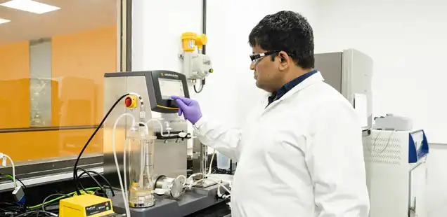 oligonucleotide  synthesis analysis in the lab